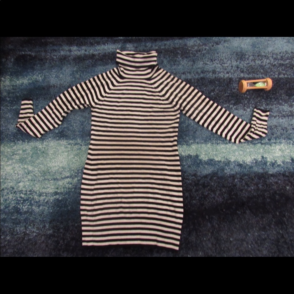 Turtle neck shirt